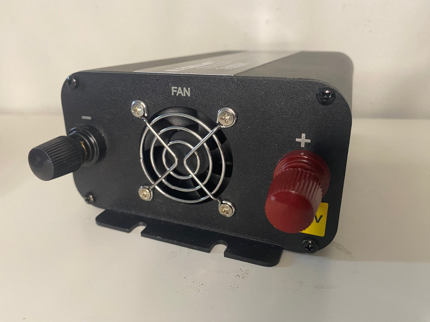 Inverter μετασχηματιστής καθαρού ημιτόνου 220V 50Hz DC 12V 800W / 1600W