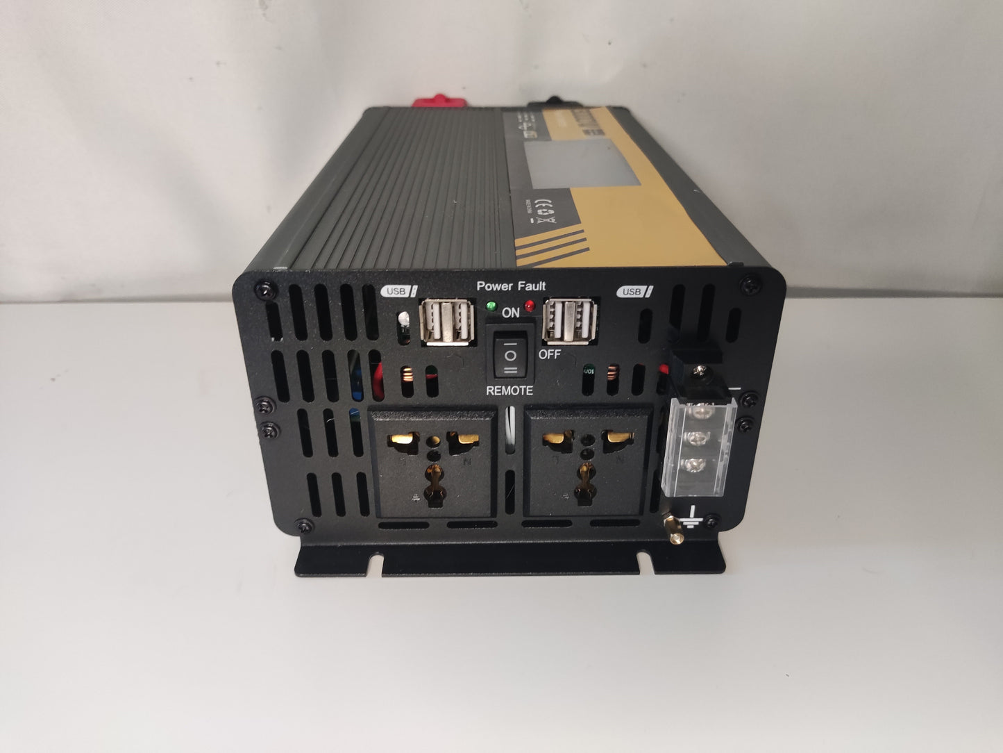 Mετασχηματιστής pure sine 24V to 220V 60Hz 3000W/1500W LCD Display & remote